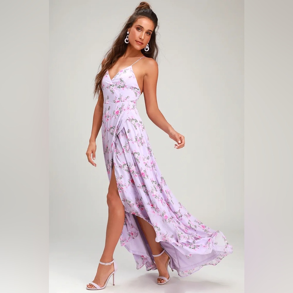 Lulus NWOT Floral Lace up Maxi Dress (L)